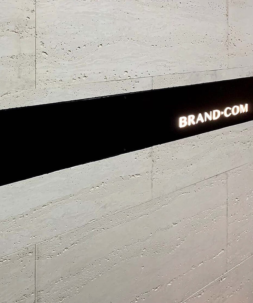 BRAND・COM 様｜オフィスデザイン｜施工事例｜INTERDOOR