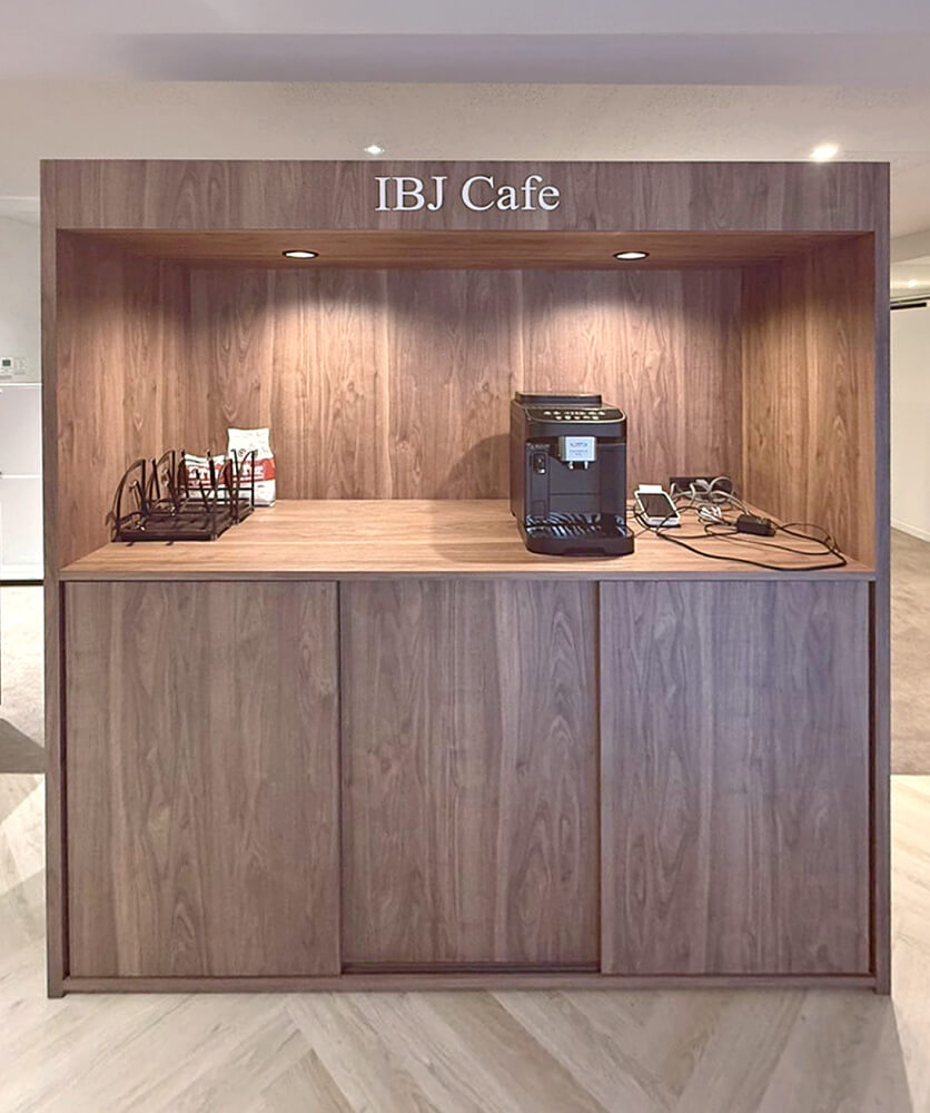IBJ Matching 東京店 様｜オフィスデザイン｜施工事例｜INTERDOOR