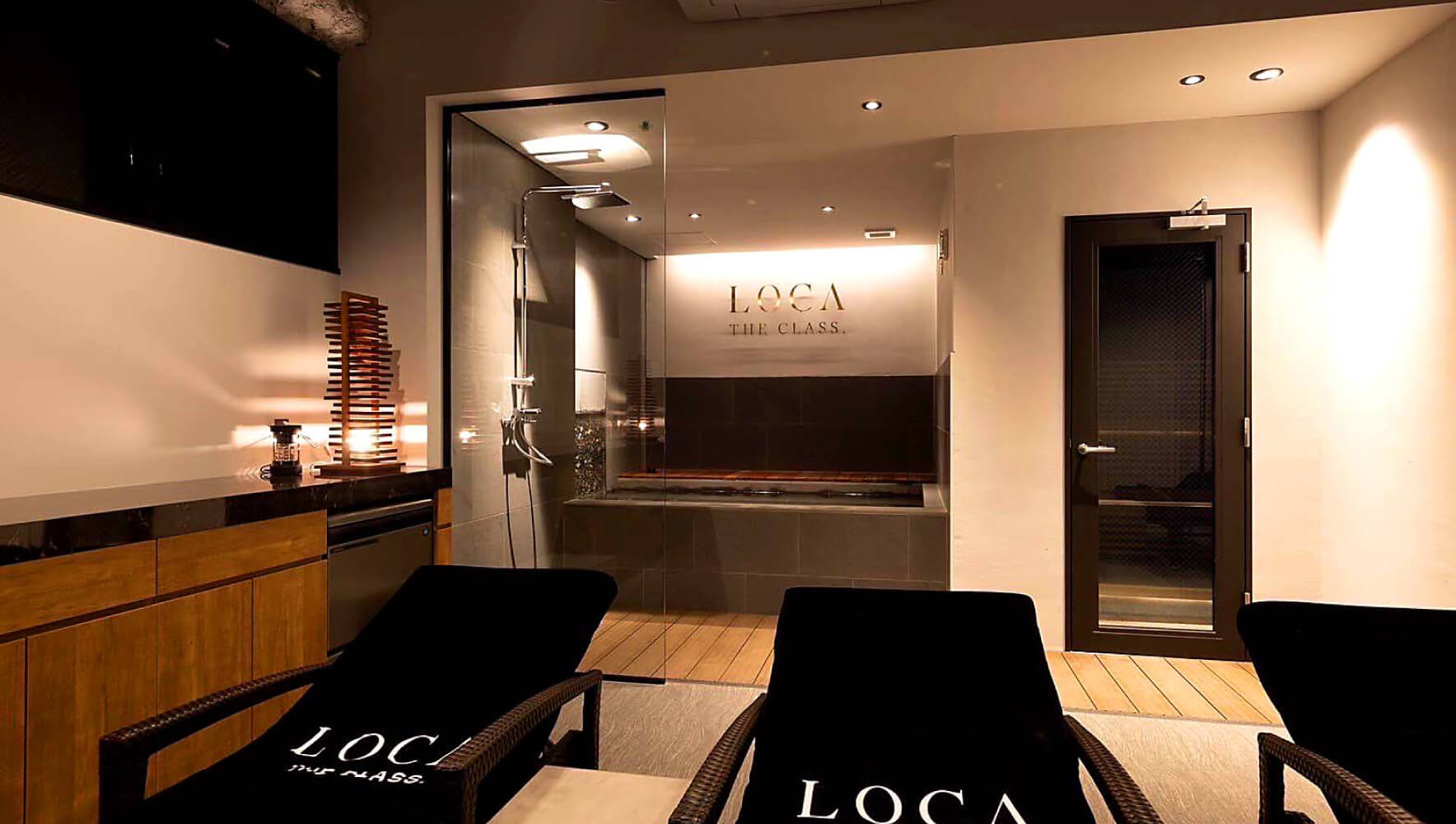 LOCA THE CLASS 様｜店舗デザイン｜施工事例｜INTERDOOR