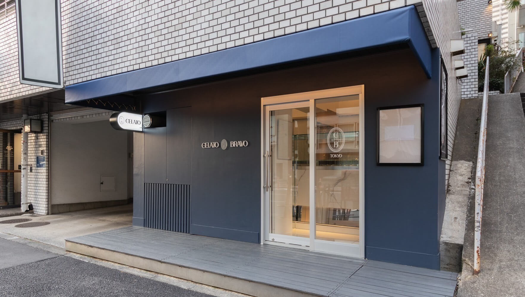 GELATO BRAVO 代官山店 様｜店舗デザイン｜施工事例｜INTERDOOR