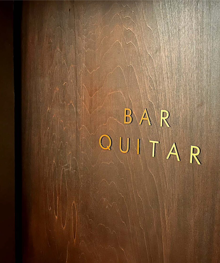 Bar Quitars 様｜店舗デザイン｜施工事例｜INTERDOOR