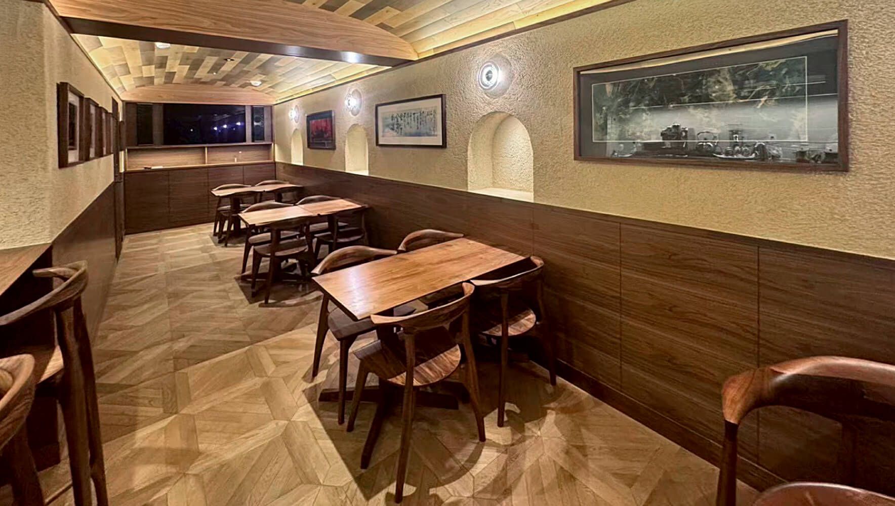 カフェ高麗屋 様｜店舗デザイン｜施工事例｜INTERDOOR